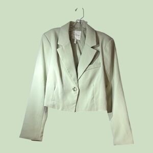 Avec Les Filles NWT Cropped Waist Blazer Jacket Pale Sage Green Size XL